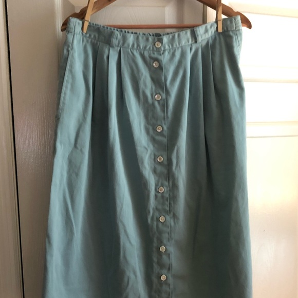 Skirt - Picture 1 of 3